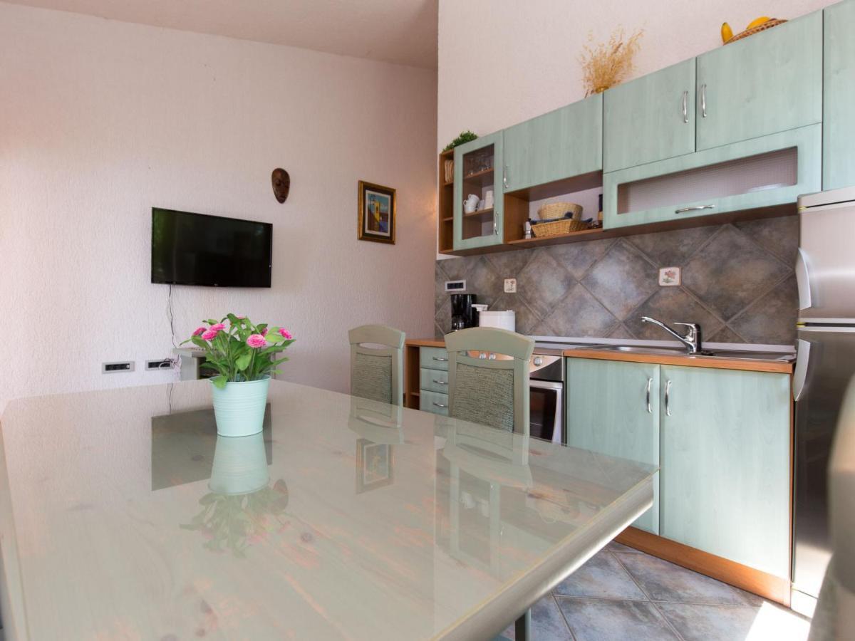 Apartment Starigrad-4 By Interhome Starigrad  Bagian luar foto