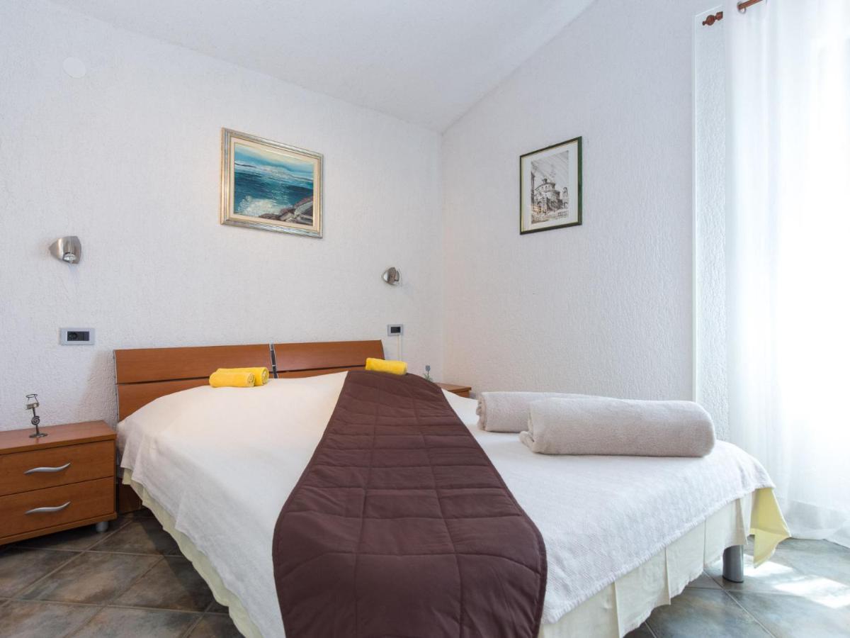 Apartment Starigrad-4 By Interhome Starigrad  Bagian luar foto