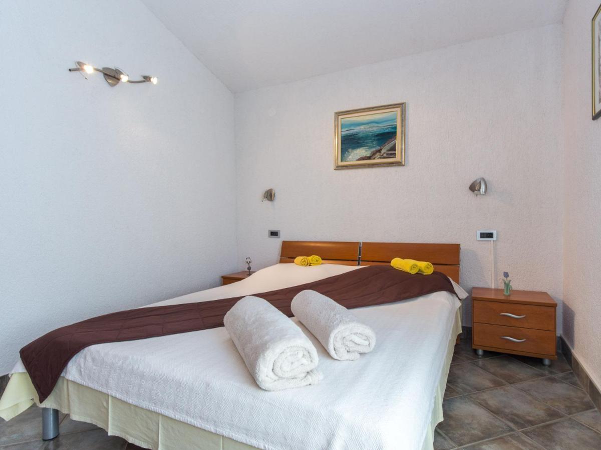 Apartment Starigrad-4 By Interhome Starigrad  Bagian luar foto